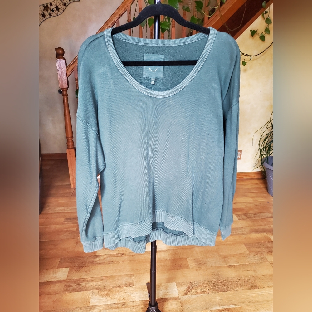 Women's aeries sweat shirt